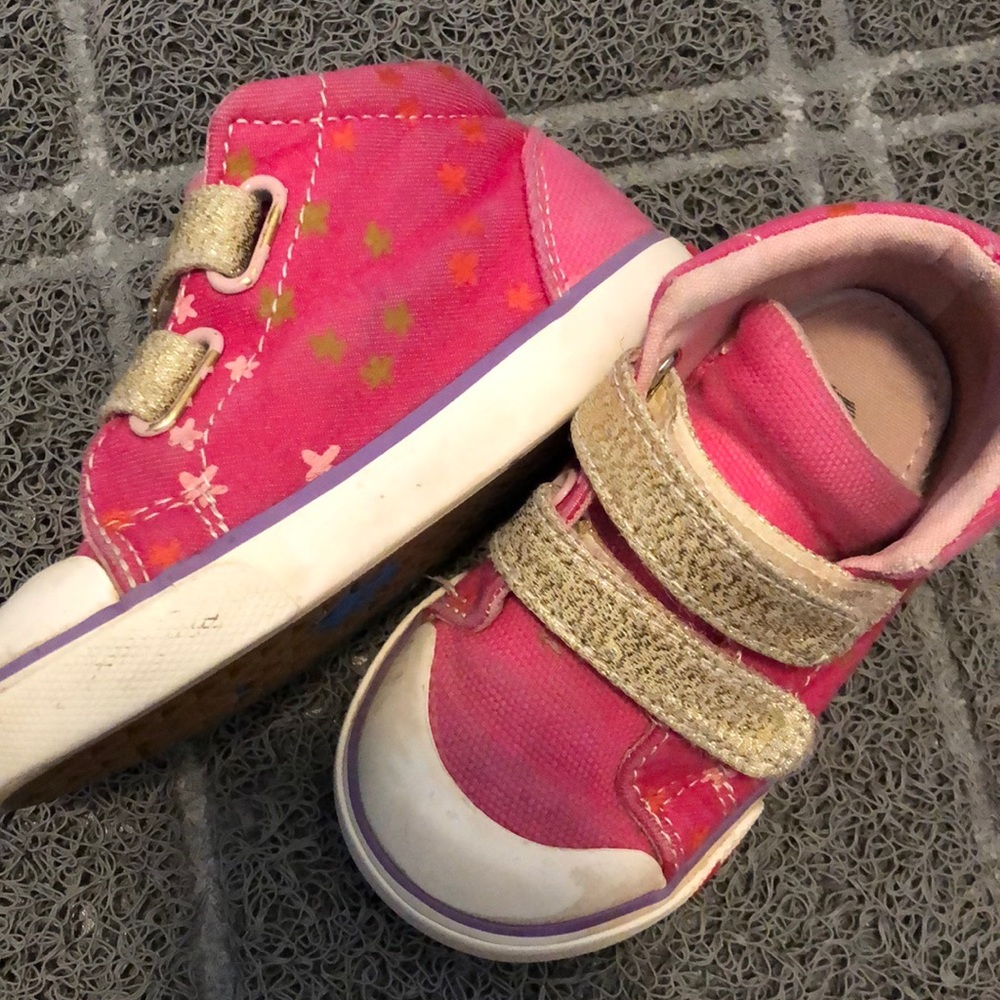 See also Run toddler high tops